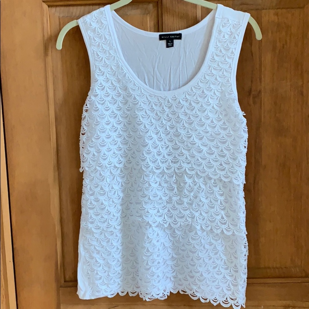 White tiered scalloped tank... SO CUTE!